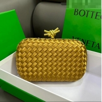 Top Quality Bottega Veneta Knot Minaudiere Clutch in Intreccio Fabric 717622 Gold 2023