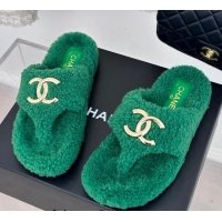 Luxurious Chanel Shearling Flat Thong Slide Sandals Green 819032