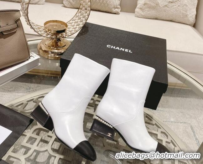 Pretty Style Chanel Lambskin Heel Ankle Boots 4.5cm with Pearls White 828017