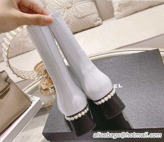 Pretty Style Chanel Lambskin Heel Ankle Boots 4.5cm with Pearls White 828017