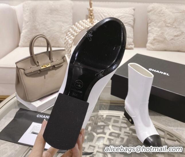 Pretty Style Chanel Lambskin Heel Ankle Boots 4.5cm with Pearls White 828017