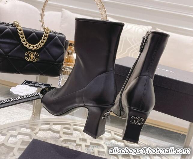 Grade Quality Chanel Calfskin & Patent Leather Ankle Boots 7.5cm with Back Chain CC Black 828018