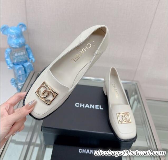 Popular Style Chanel Lambskin Heel Loafers 5.5cm with Framed CC White 901011