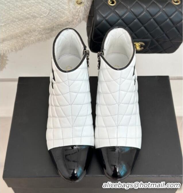 Purchase Chanel Quilted Lambskin Heel Ankle Boots 7cm White/Black 904041