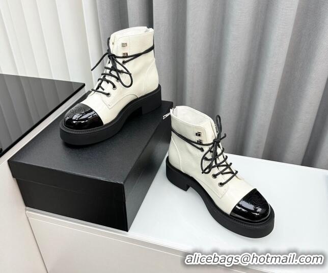 Sumptuous Chanel Patent Calfskin Ankle Boots White 091111