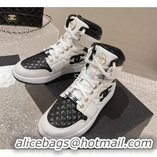 Unique Style Chanel Quilted Calfskin High-top Sneakers with Pearls CC White1/Black 091137