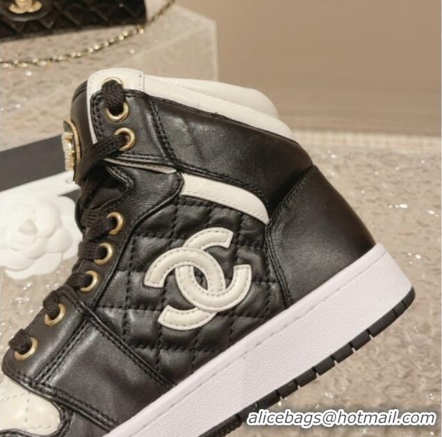 Luxurious Chanel Quilted Calfskin High-top Sneakers with Pearls CC White2/Black 091138