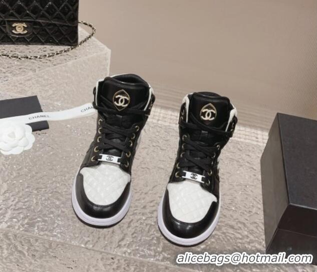 Luxurious Chanel Quilted Calfskin High-top Sneakers with Pearls CC White2/Black 091138