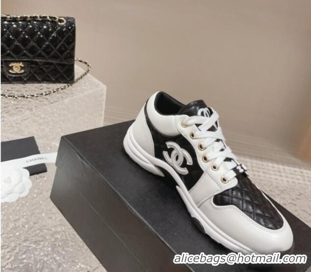 Good Product Chanel Quilted Calfskin Low-top Sneakers with CC White2/Black 91140