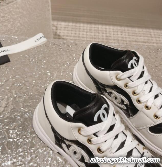 Good Product Chanel Quilted Calfskin Low-top Sneakers with CC White2/Black 91140