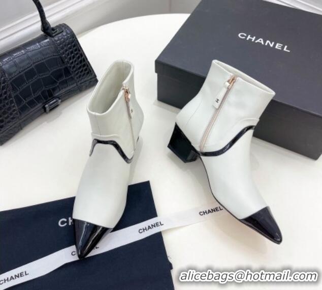 Buy Duplicate Chanel Calfskin Ankle Boots with Black Stripe White 912017