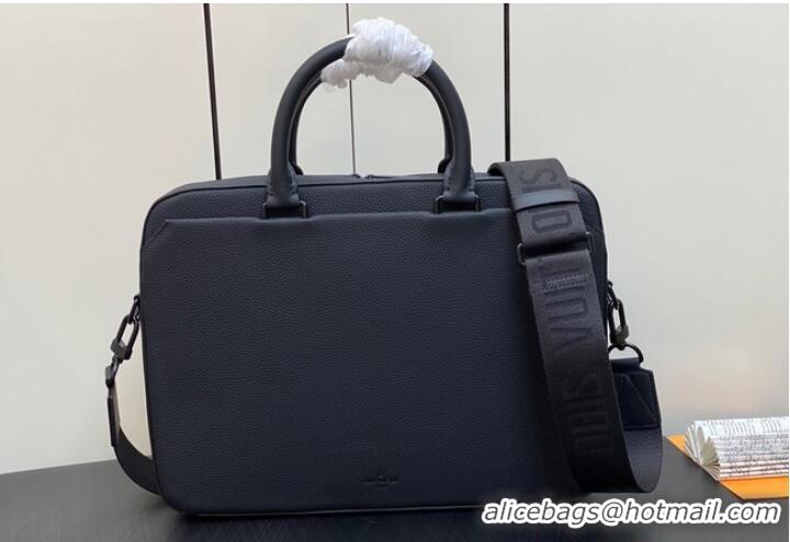 Famous Brand Louis Vuitton Pilot Briefcase M23778 Black