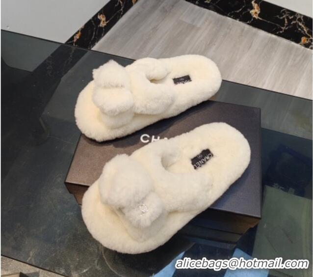 Purchase Chanel Wool Flat Slide Sandals 2 White 915023