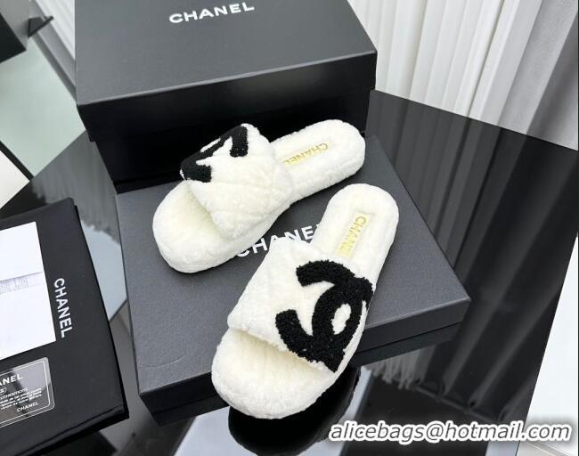 Best Grade Chanel Wool Flat Slide Sandals with Maxi CC White 918080