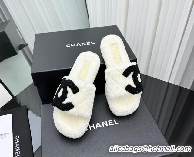 Best Grade Chanel Wool Flat Slide Sandals with Maxi CC White 918080