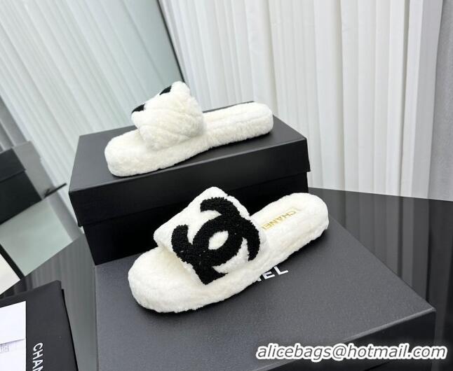 Best Grade Chanel Wool Flat Slide Sandals with Maxi CC White 918080