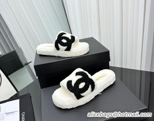 Best Grade Chanel Wool Flat Slide Sandals with Maxi CC White 918080