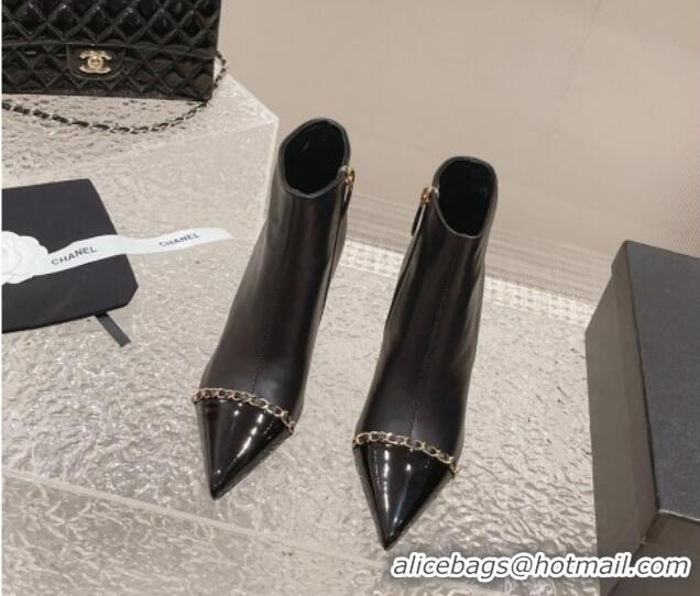 Luxurious Chanel Calfskin Heel Ankle Boots with Chain Black 925018