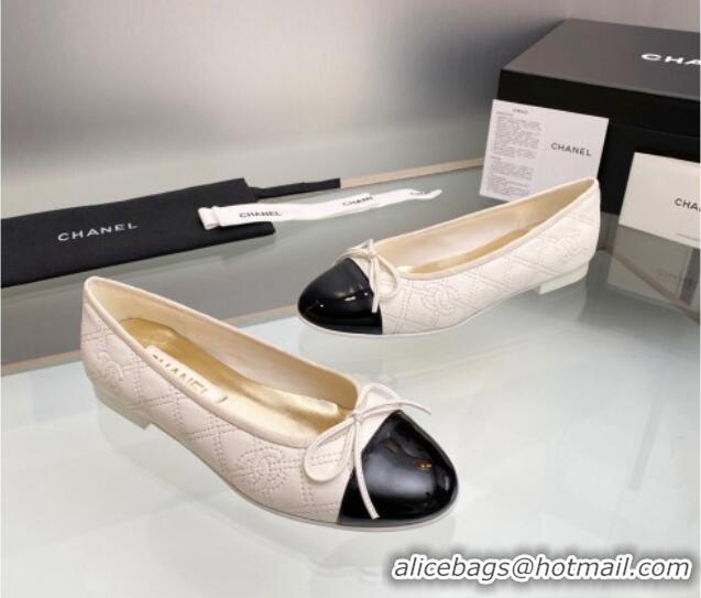 Luxury Discount Chanel CC Quilted Calfskin Classic Ballet Flat White 014072