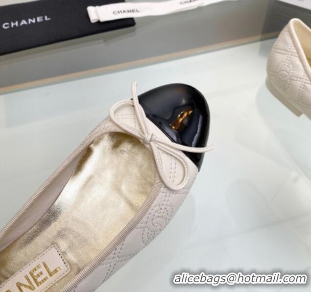 Luxury Discount Chanel CC Quilted Calfskin Classic Ballet Flat White 014072