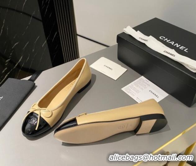 Durable Chanel Leather Classic Ballet Flat Beige/Black 016010