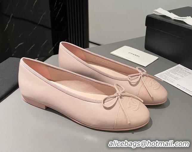 Luxurious Chanel Leather Classic Ballet Flat Light Pink 016012