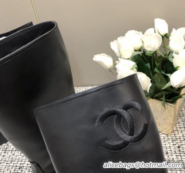 Sumptuous Chanel Calfskin Medium Boots 6cm Black 016118