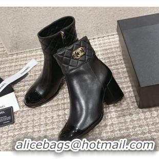 Elegant Chanel Quilted Calfskin Leather Ankle Boots Black 025085