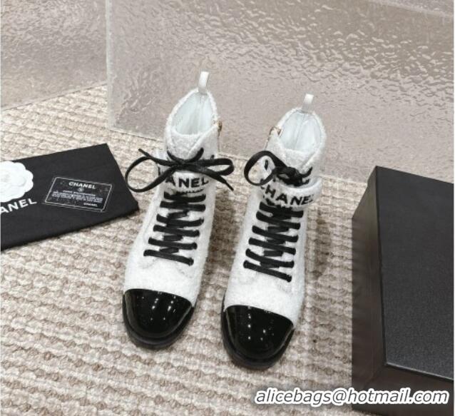 Top Design Chanel Teddycloth Lace-up Ankle Boots White 025088