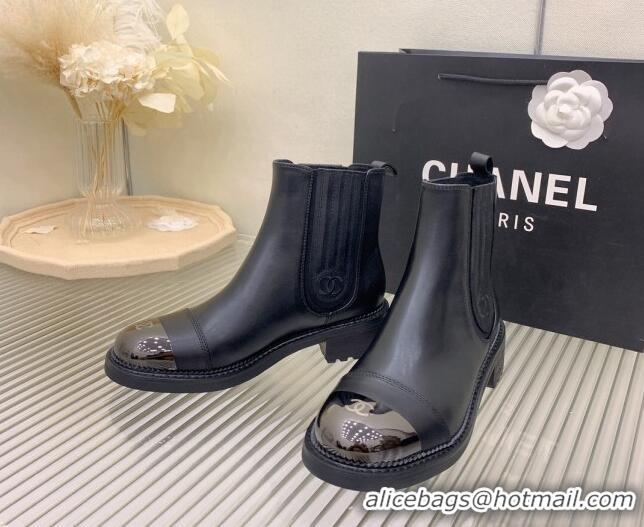 Good Taste Chanel Calfskin & Metal-Tone Ankle Boots Black 103001 