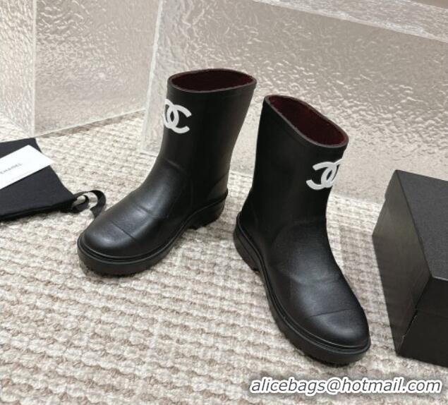 Perfect Chanel Rubber Ankle Boots with Front CC Black 103017