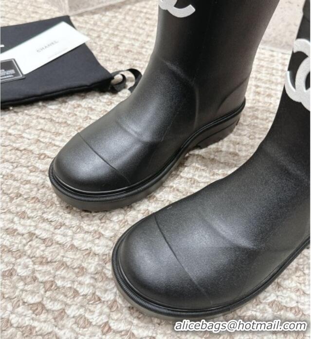 Perfect Chanel Rubber Ankle Boots with Front CC Black 103017