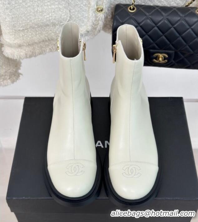 Perfect Chanel Calfskin Ankle Boots 3cm with CC White 106055