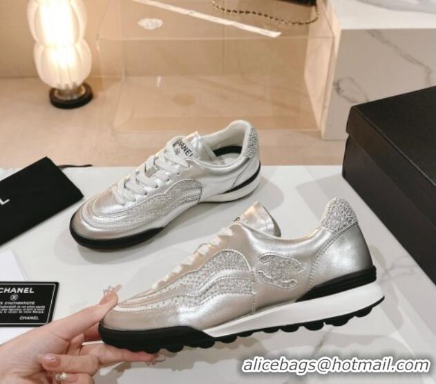 Low Price Chanel Calfskin & Suede Low Top Sneakers with Crystals G45220 Silver 107007