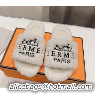 Feminine Hermes Logo Teddy Fur Flat Slide Sandals White 926081