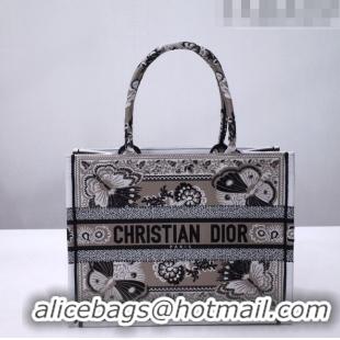 Famous Brand Dior Medium Book Tote in Beige Multicolor Butterfly Bandana Embroidery CD1328