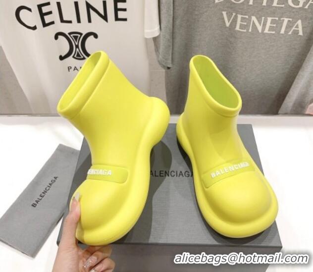 Big Discount Balenciaga Rubber Round Ankle Boots Yellow 926091