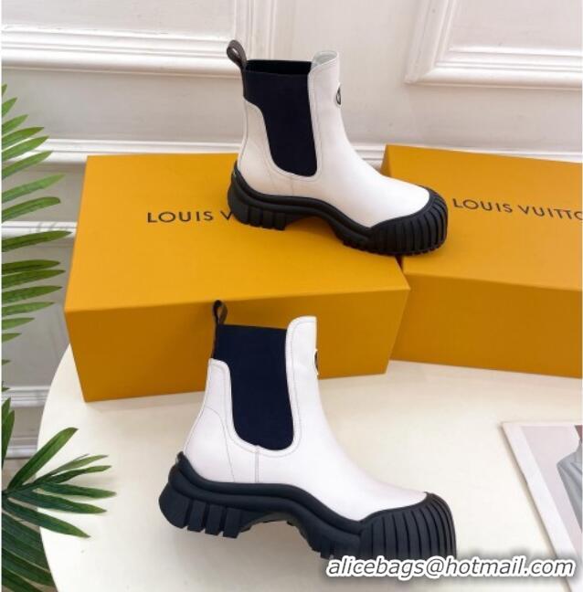 Best Product Louis Vuitton Rubby Flat Ankle Boot in Calf Leather White 012133