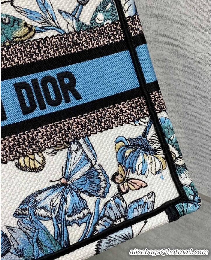 Pretty Style SMALL DIOR White and Pastel Midnight Blue Toile de Jouy Mexico Embroidery M1296ZRG