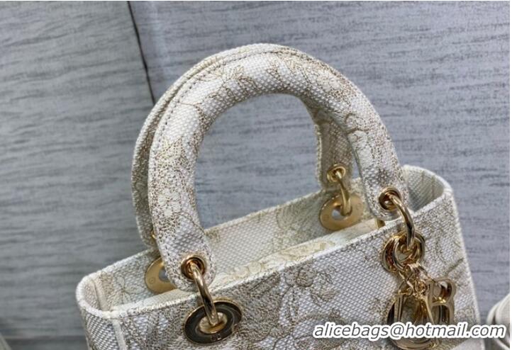 Top Grade Dior MEDIUM LADY D-LITE BAG Embroidery M0565OE-4