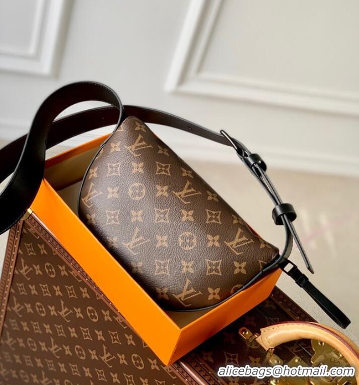 Famous Brand Louis vuitton Moon Crossbody M23835 Brown