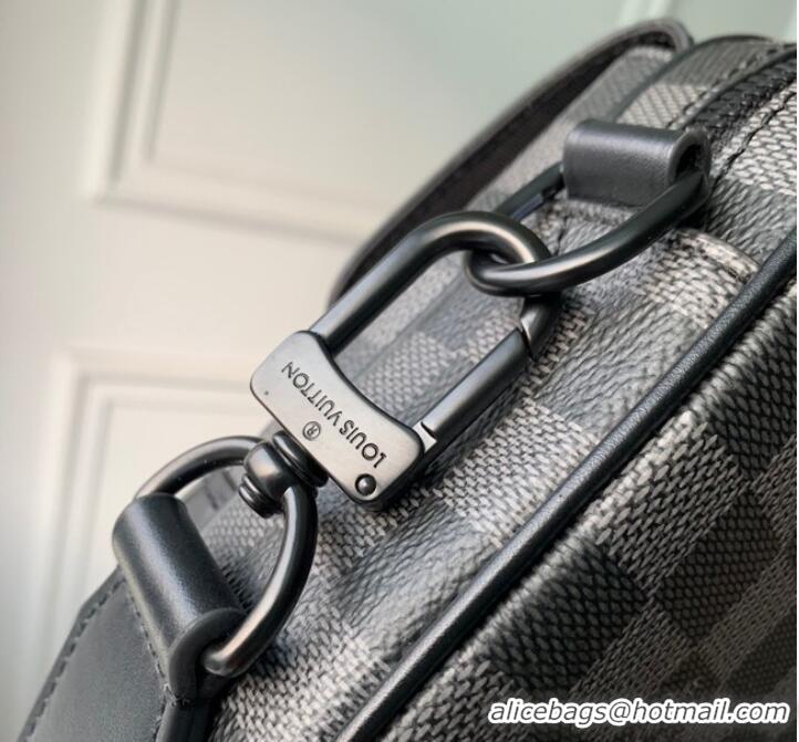 Famous Brand Louis vuitton Steamer Messenger M46795 Black