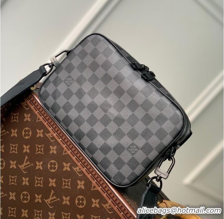 Famous Brand Louis vuitton Steamer Messenger M46795 Black