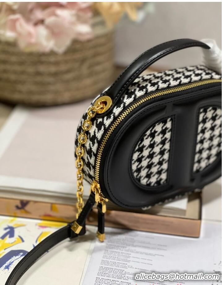 Luxury Cheap DIOR SIGNATURE BAG WITH STRAP Black and White Houndstooth Embroidery 1293