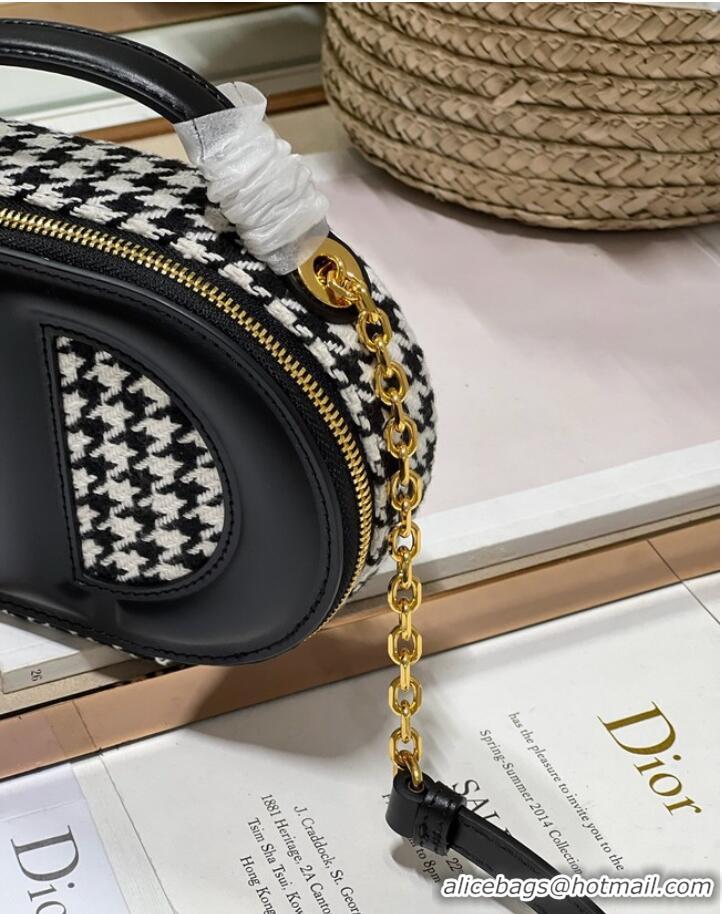 Luxury Cheap DIOR SIGNATURE BAG WITH STRAP Black and White Houndstooth Embroidery 1293