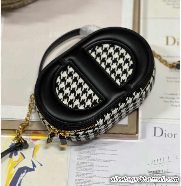 Luxury Cheap DIOR SIGNATURE BAG WITH STRAP Black and White Houndstooth Embroidery 1293