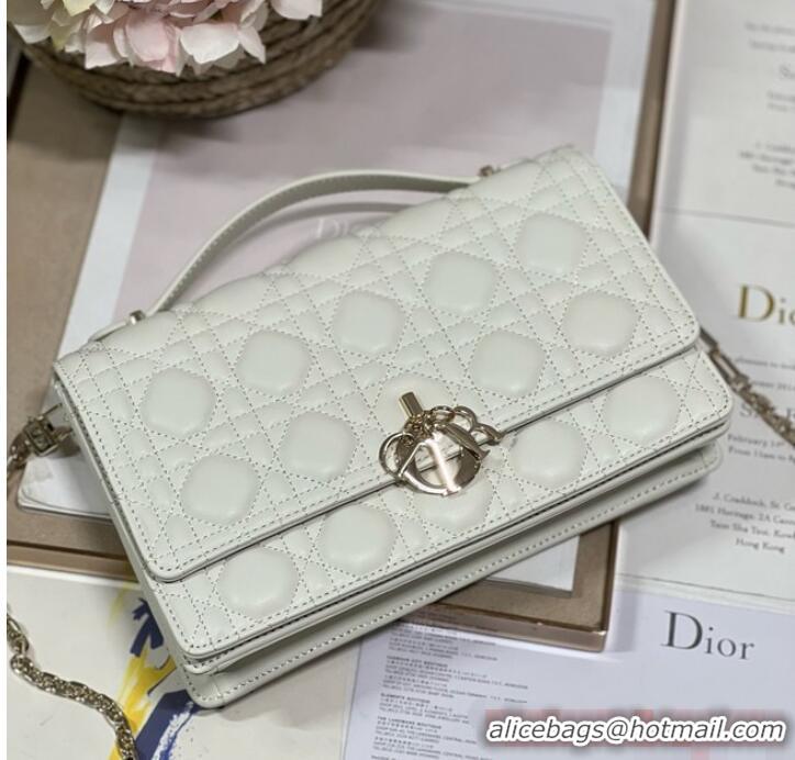 Reasonable Price MISS DIOR TOP HANDLE BAG Latte Cannage Lambskin M0997ONG White