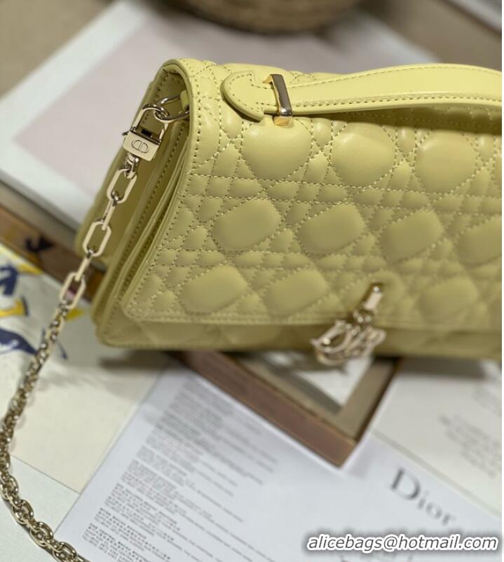 Inexpensive MISS DIOR TOP HANDLE BAG Pastel Yellow Cannage Lambskin M0997ON