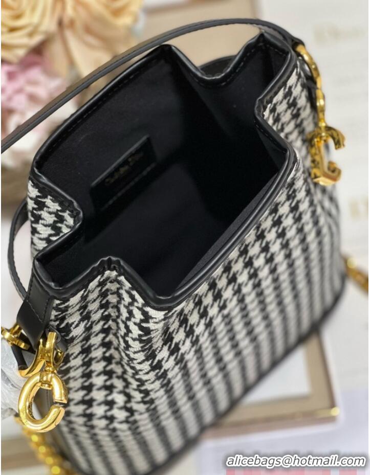 Classic Grade MEDIUM CEST DIOR BAG Black and White Houndstooth Embroidery Natural Cannage M2271UB