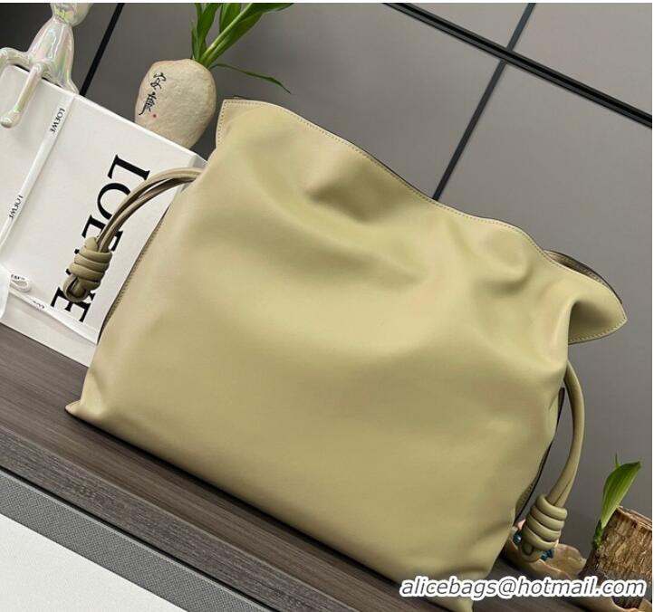 Famous Brand Loewe Original Leather Shoulder bag 062350 Light Green